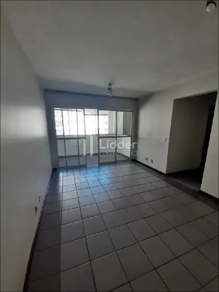 Foto 3 de Apartamento com 3 Quartos para alugar, 109m² em Setor Bueno, Goiânia