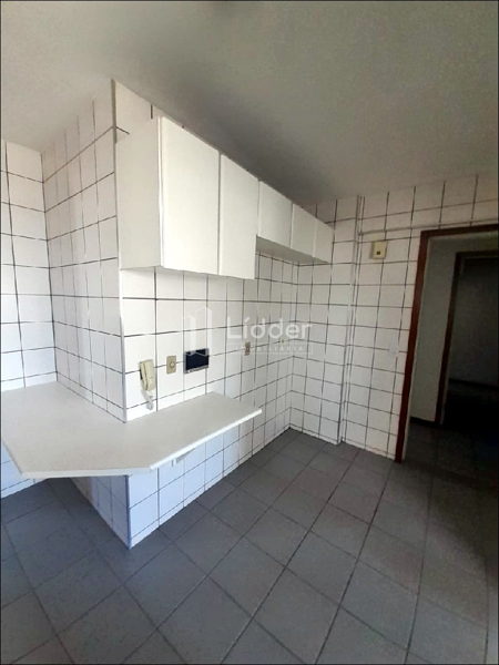 Foto 4 de Apartamento com 3 Quartos para alugar, 109m² em Setor Bueno, Goiânia