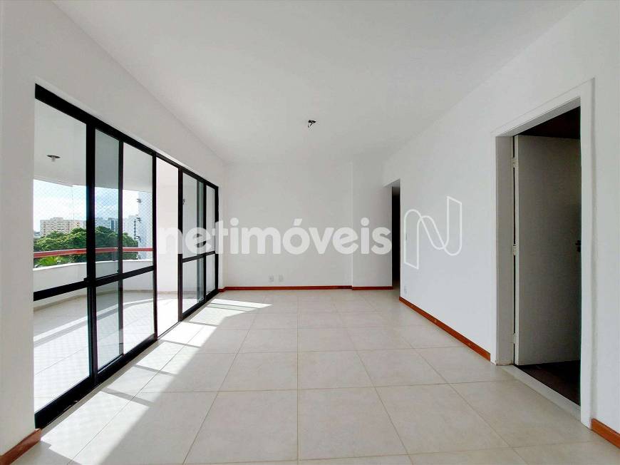 Foto 1 de Apartamento com 4 Quartos para alugar, 150m² em Itaigara, Salvador