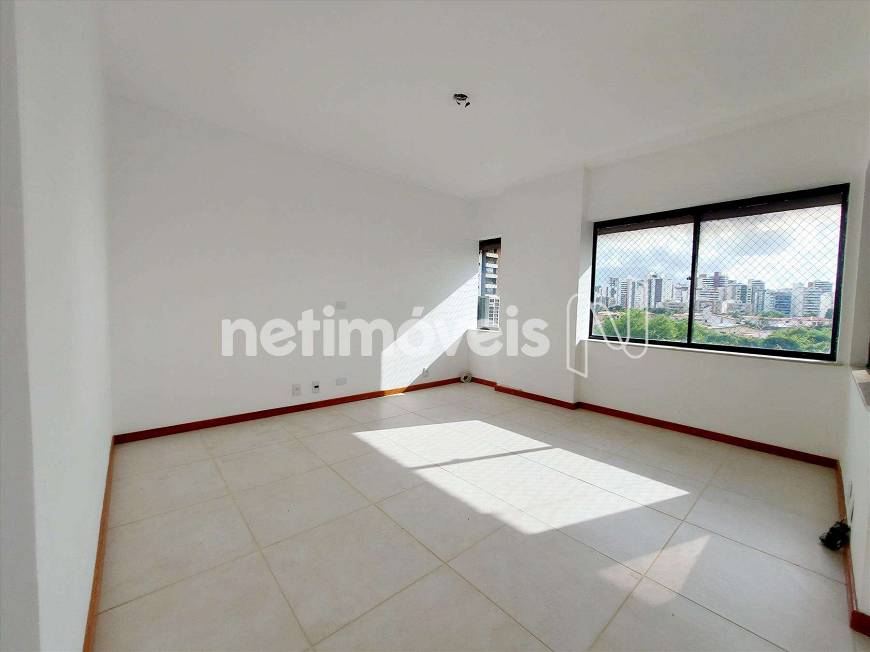 Foto 2 de Apartamento com 4 Quartos para alugar, 150m² em Itaigara, Salvador