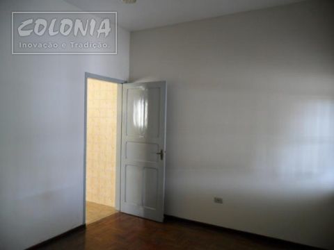 Foto 2 de Casa com 2 Quartos para alugar, 94m² em Campestre, Santo André
