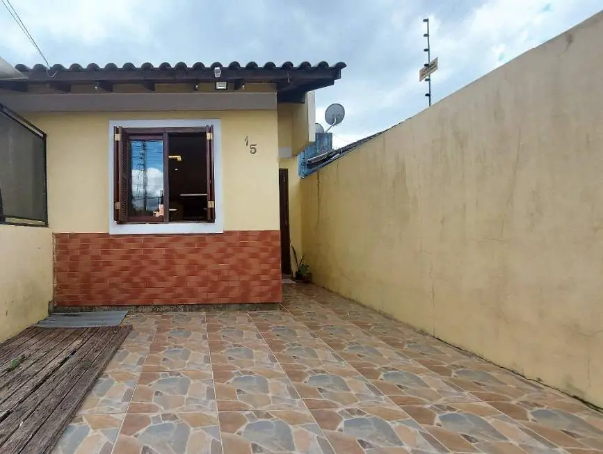Foto 3 de Casa com 2 Quartos à venda, 51m² em Porto Verde, Alvorada
