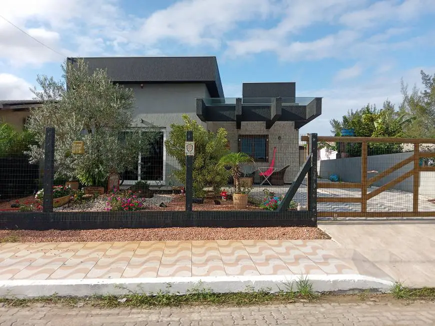 Foto 1 de Casa com 3 Quartos à venda, 101m² em Rainha Do Mar, Xangri-Lá