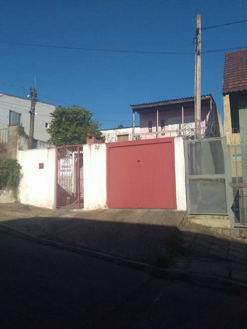 Foto 1 de Casa com 3 Quartos à venda, 80m² em Santa Tereza, Porto Alegre