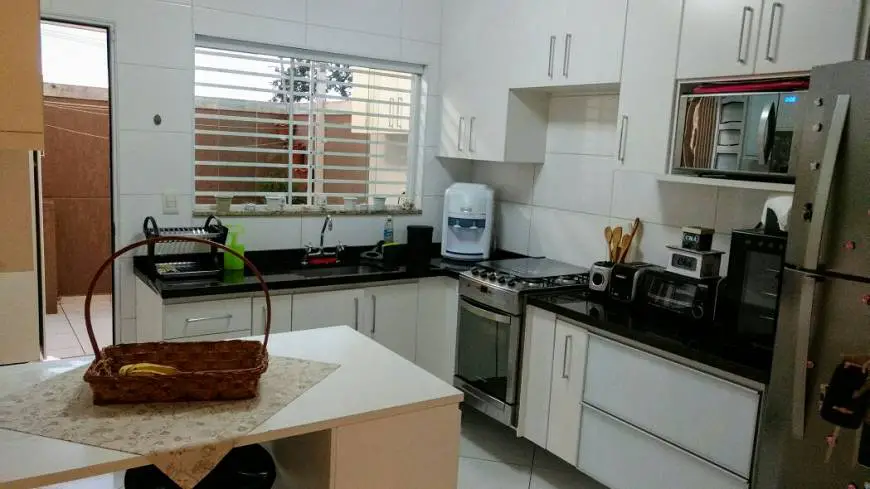 Foto 1 de Casa com 3 Quartos à venda, 128m² em Vila Gustavo, São Paulo