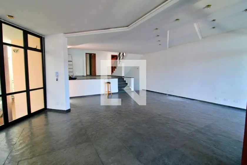 Foto 3 de Casa com 4 Quartos para alugar, 547m² em Campestre, Santo André