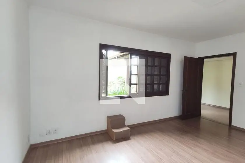 Foto 3 de Casa com 4 Quartos à venda, 100m² em Guarani, Novo Hamburgo