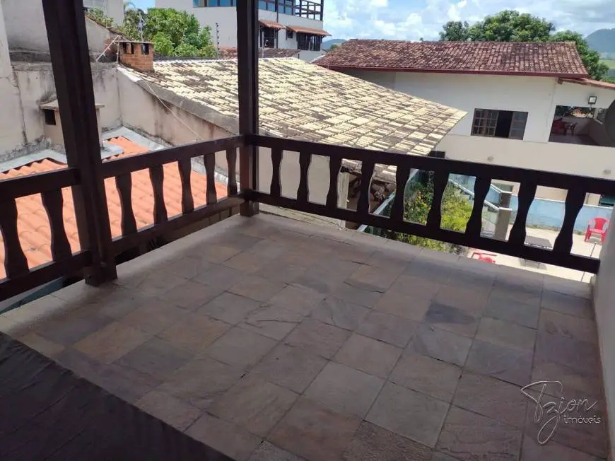Foto 2 de Casa com 4 Quartos à venda, 250m² em Sao Judas Tadeu, Guarapari