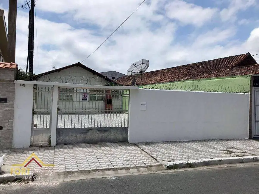 Foto 1 de Casa de Condomínio com 2 Quartos à venda, 59m² em Aviação, Praia Grande