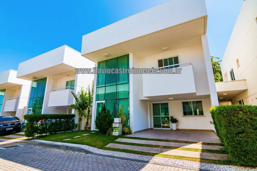 Foto 1 de Casa de Condomínio com 4 Quartos à venda, 200m² em Sapiranga, Fortaleza