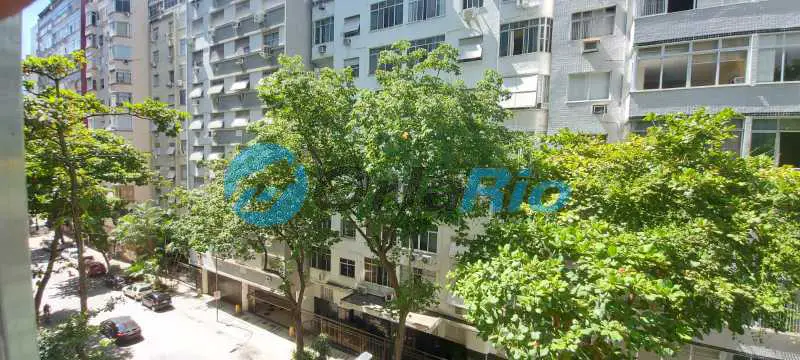 Foto 3 de Kitnet com 1 Quarto à venda, 36m² em Leme, Rio de Janeiro