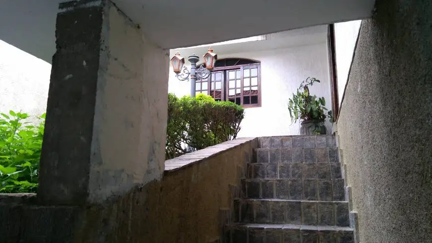 Foto 4 de Sobrado com 3 Quartos à venda, 300m² em Vila Jordanopolis, São Bernardo do Campo