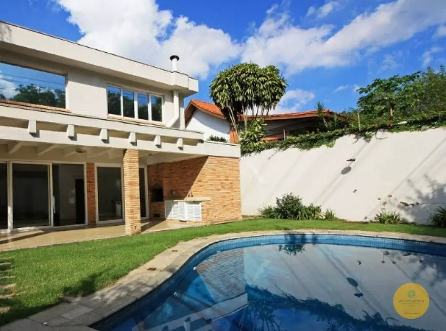Foto 3 de Sobrado com 4 Quartos para venda ou aluguel, 450m² em Alto de Pinheiros, São Paulo