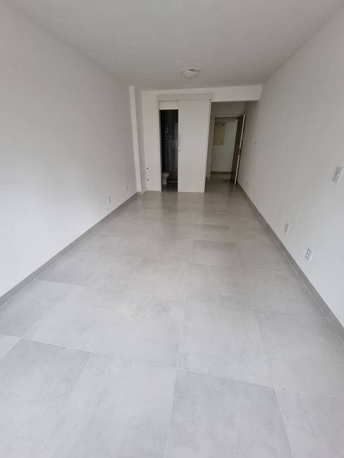 Foto 3 de Apartamento com 1 Quarto à venda, 26m² em Centro, Balneário Camboriú