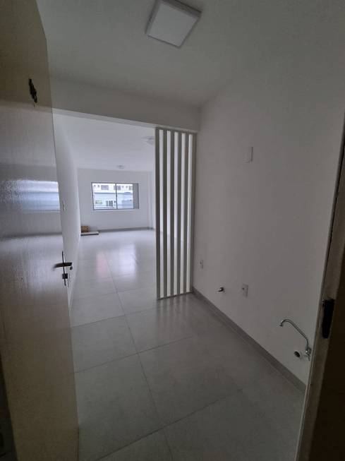 Foto 4 de Apartamento com 1 Quarto à venda, 36m² em Centro, Balneário Camboriú