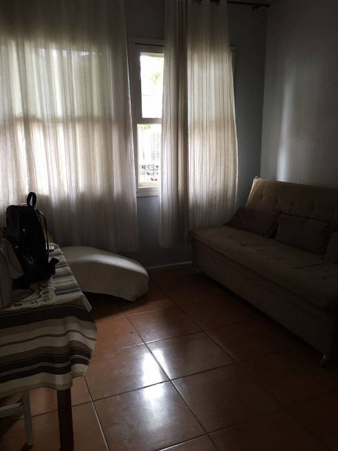 Foto 4 de Apartamento com 1 Quarto para alugar, 45m² em Navegantes, Porto Alegre