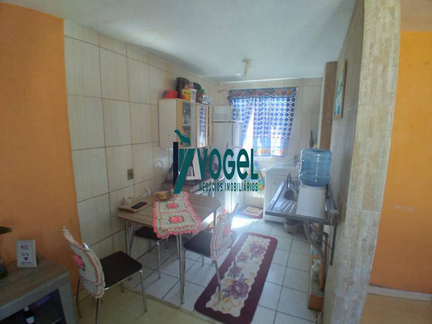 Foto 2 de Apartamento com 2 Quartos à venda, 42m² em Duque de Caxias, São Leopoldo