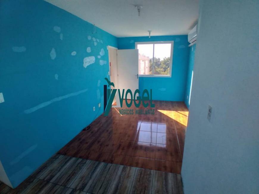 Foto 2 de Apartamento com 2 Quartos à venda, 50m² em Feitoria, São Leopoldo