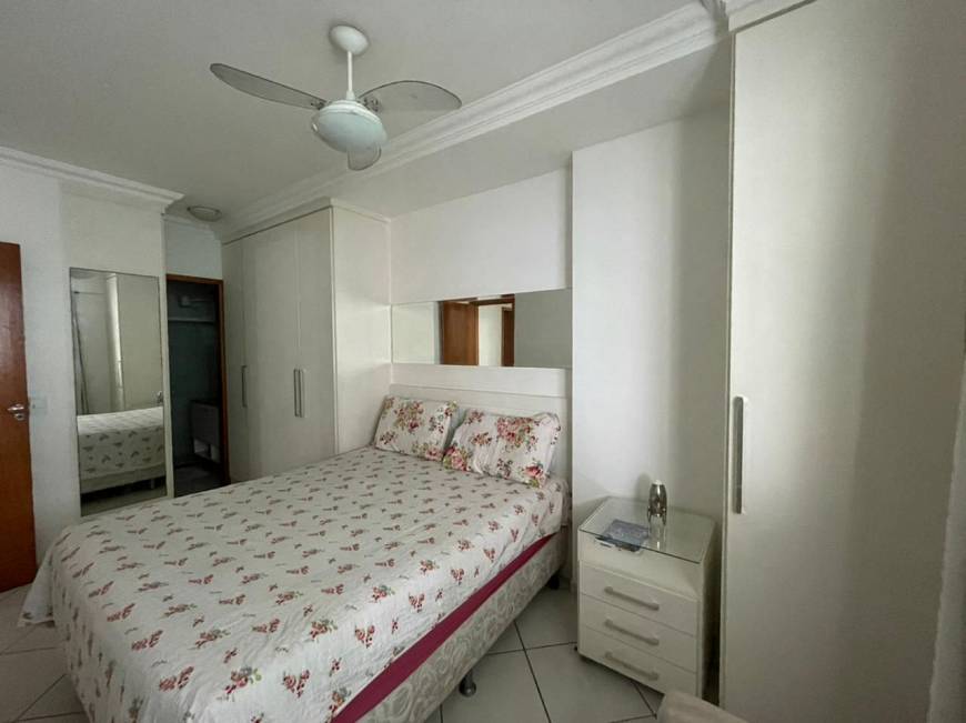 Foto 4 de Apartamento com 2 Quartos à venda, 75m² em Praia da Costa, Vila Velha