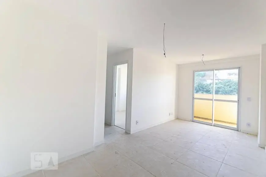 Foto 1 de Apartamento com 2 Quartos para alugar, 62m² em Santa Rosa, Niterói