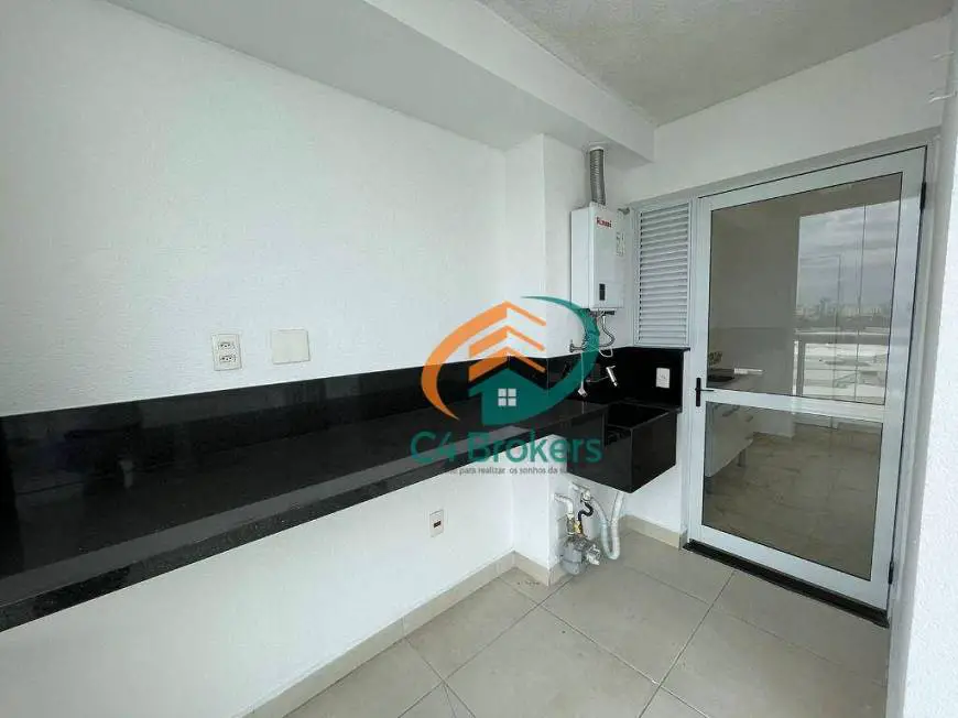 Foto 4 de Apartamento com 2 Quartos para alugar, 61m² em Vila Endres, Guarulhos