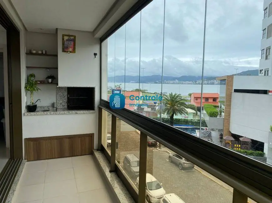 Foto 1 de Apartamento com 3 Quartos à venda, 111m² em Estreito, Florianópolis