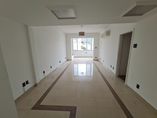 Foto 1 de Apartamento com 3 Quartos para alugar, 113m² em Laranjeiras, Rio de Janeiro