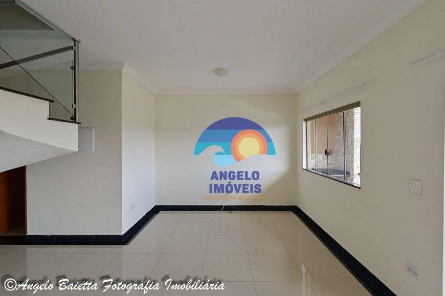 Foto 2 de Apartamento com 3 Quartos para alugar, 120m² em Nova Peruíbe, Peruíbe