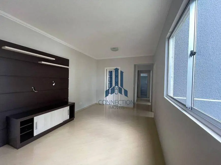 Foto 5 de Apartamento com 3 Quartos para alugar, 60m² em Novo Mundo, Curitiba