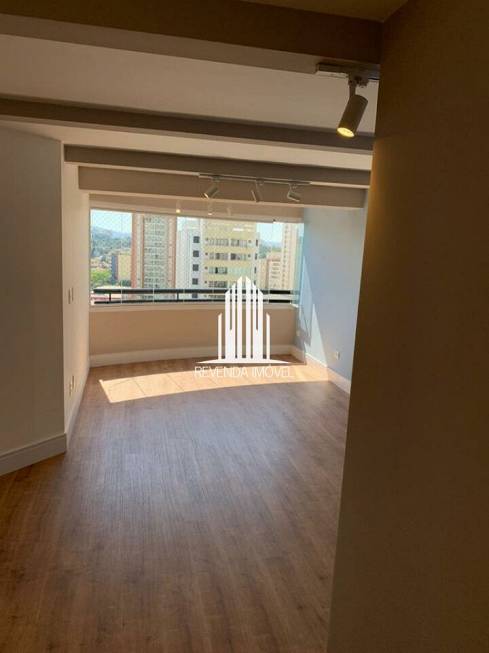Foto 2 de Apartamento com 3 Quartos à venda, 84m² em Vila Hamburguesa, São Paulo