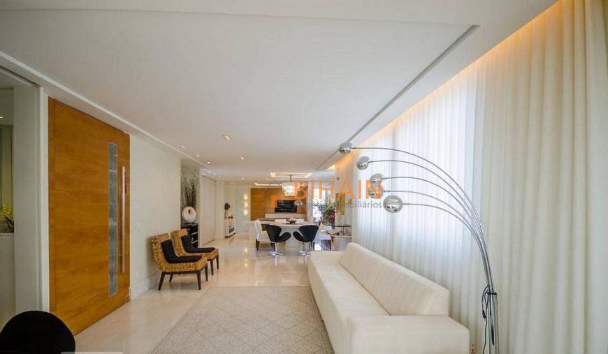 Foto 1 de Apartamento com 4 Quartos para alugar, 260m² em Belvedere, Belo Horizonte