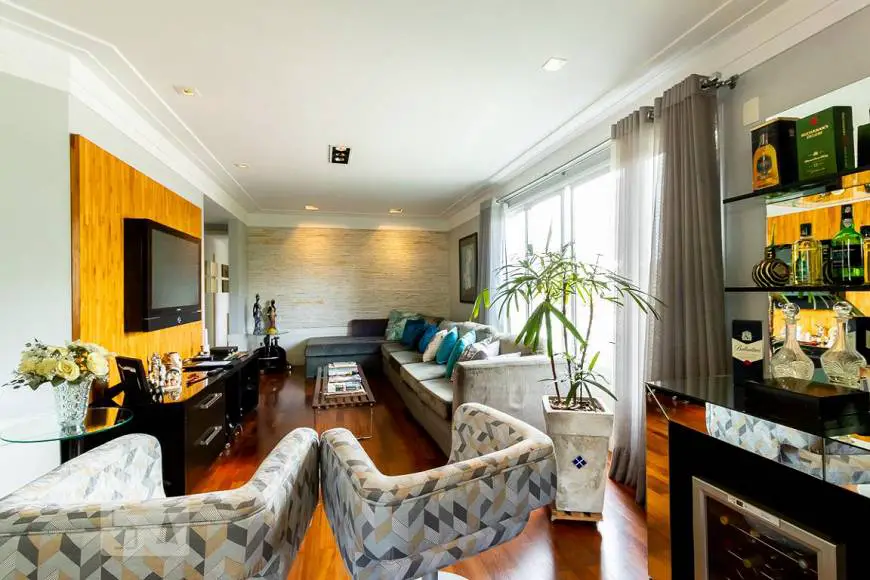 Foto 2 de Apartamento com 4 Quartos para alugar, 200m² em Vila Mariana, São Paulo
