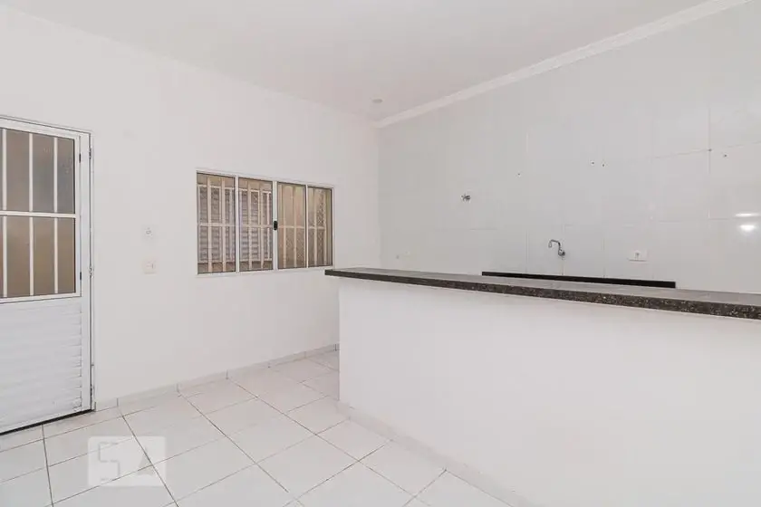 Foto 1 de Casa com 1 Quarto para alugar, 32m² em Vila Guilherme, São Paulo