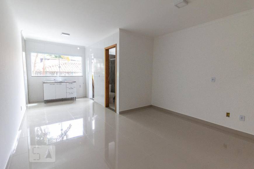 Foto 1 de Casa com 1 Quarto para alugar, 27m² em Vila Mazzei, São Paulo
