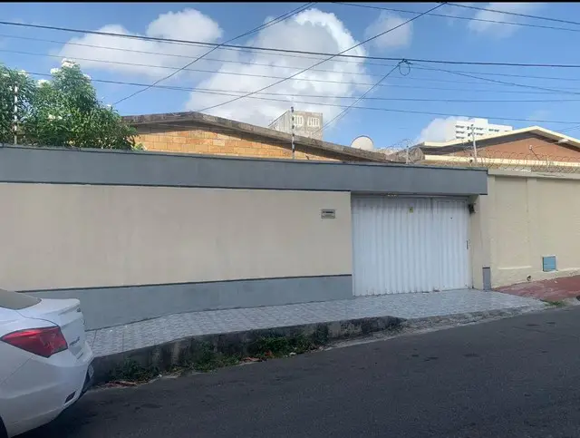 Foto 2 de Casa com 2 Quartos à venda, 129m² em Vila Monumento, São Paulo