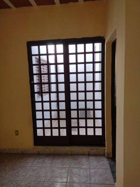 Foto 1 de Casa com 2 Quartos para alugar, 60m² em Vila Oeste, Belo Horizonte