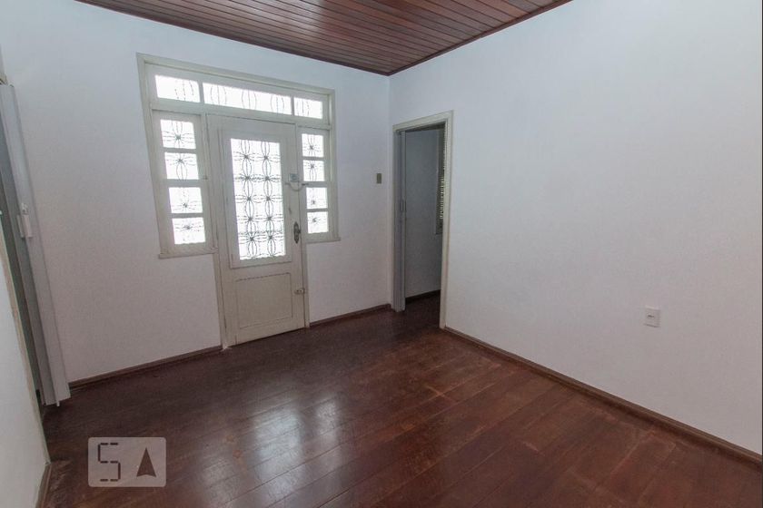 Foto 4 de Casa com 3 Quartos para alugar, 44m² em Floresta, Porto Alegre