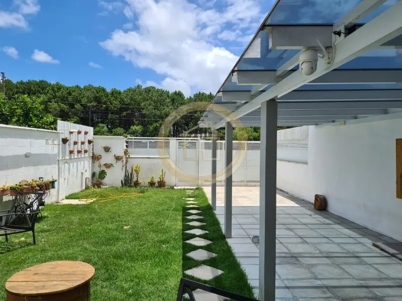Foto 1 de Casa com 3 Quartos à venda, 175m² em Ingleses do Rio Vermelho, Florianópolis