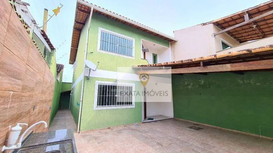Foto 1 de Casa com 3 Quartos à venda, 118m² em Jardim Mariléa, Rio das Ostras