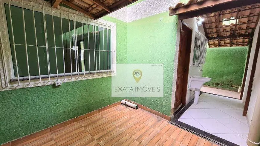 Foto 3 de Casa com 3 Quartos à venda, 118m² em Jardim Mariléa, Rio das Ostras