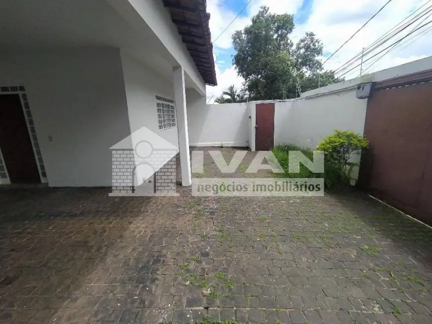 Foto 4 de Casa com 3 Quartos para alugar, 195m² em Vigilato Pereira, Uberlândia