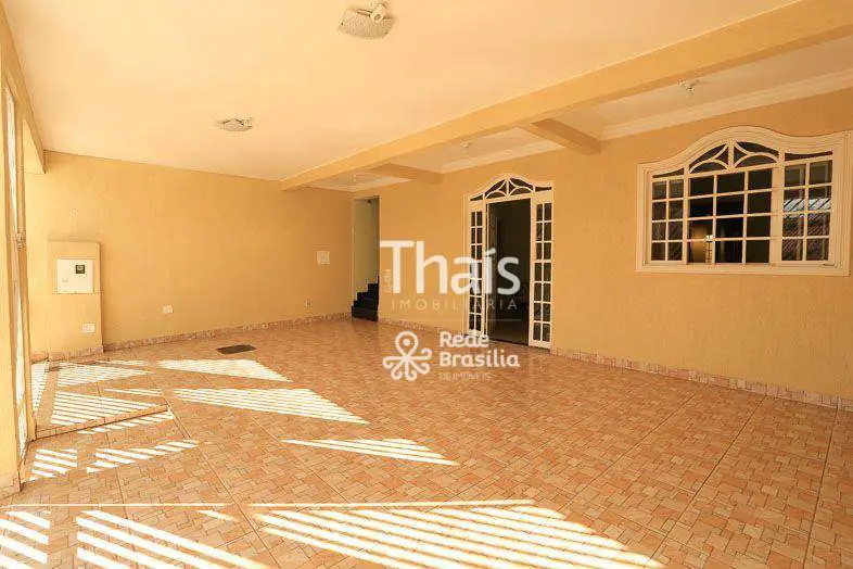 Foto 1 de Casa com 4 Quartos à venda, 200m² em Ceilândia Sul, Ceilândia