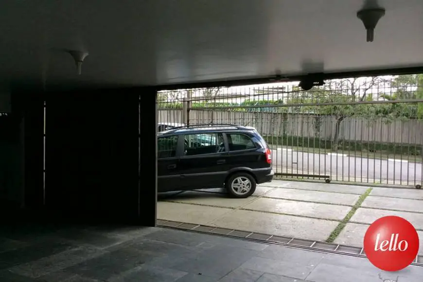 Foto 2 de Casa com 4 Quartos para alugar, 600m² em Moema, São Paulo