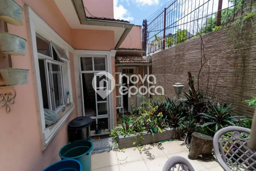 Foto 1 de Casa com 4 Quartos à venda, 138m² em Tijuca, Rio de Janeiro