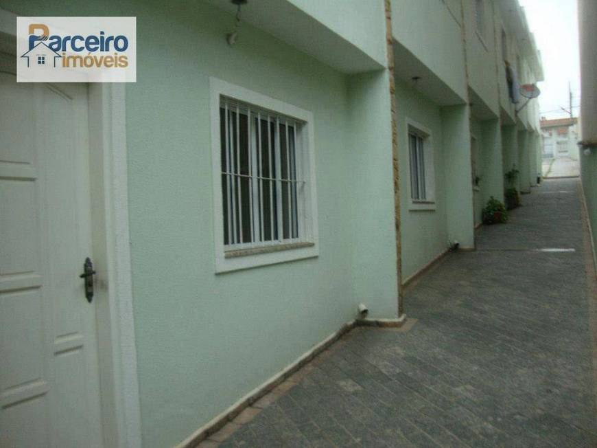 Foto 1 de Casa de Condomínio com 2 Quartos para alugar, 60m² em Vila Ré, São Paulo