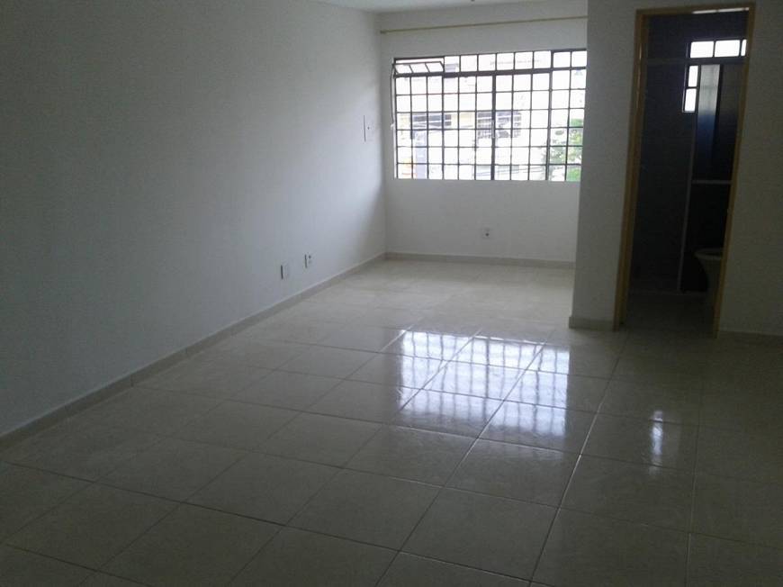 Foto 2 de Kitnet com 1 Quarto à venda, 24m² em Capão da Imbuia, Curitiba