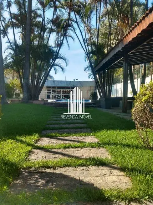 Foto 1 de Sobrado com 4 Quartos à venda, 800m² em Brooklin, São Paulo