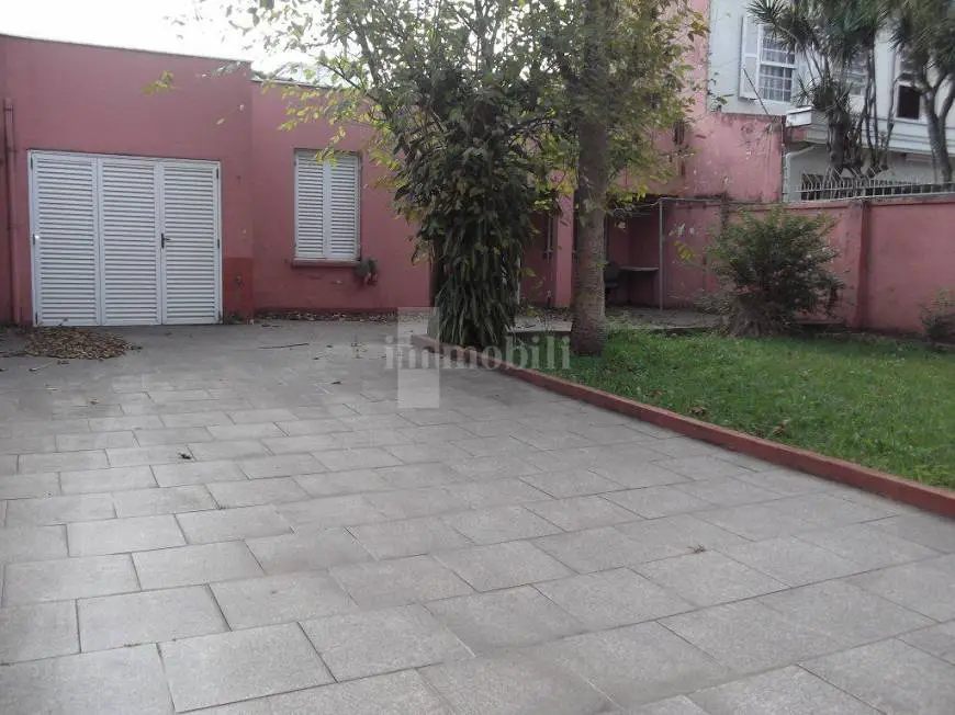 Foto 2 de Sobrado com 4 Quartos à venda, 300m² em Jardins, São Paulo