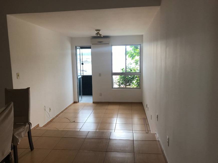 Foto 2 de Apartamento com 1 Quarto à venda, 95m² em América, Joinville