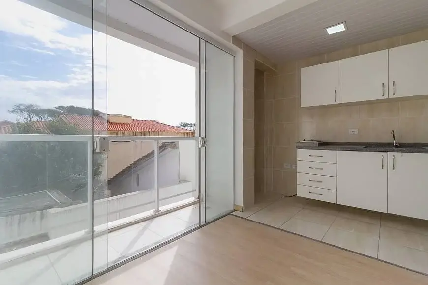 Foto 1 de Apartamento com 1 Quarto para alugar, 50m² em Rebouças, Curitiba